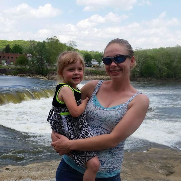 Meet your Posher, Carolyn - Picture 1 of 1